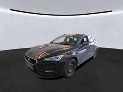 Mitternachtsschwarz Gebraucht 2022 Seat Leon Style Kombi | 12.290 € (Guter Preis)