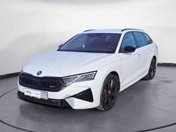 Moonweiß perleffekt Gebraucht 2024 Skoda Octavia Comfort Kombi | 38.460 € (Fairer Preis)