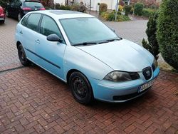 Silber Gebraucht 2003 Seat Ibiza Sport Limousine | 600 € (Superpreis)