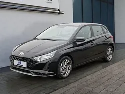 Schwarz Neu 2024 Hyundai i20 Trend Limousine | 19.990 € (Fairer Preis)