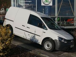 Weiß Gebraucht 2019 VW Caddy Van / Kleinbus | 17.540 € (Teuer)