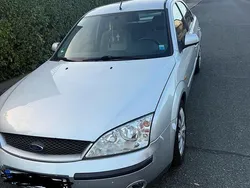 Silber Gebraucht 2002 Ford Mondeo Limousine | 550 € (Superpreis)