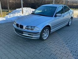 Silber Gebraucht 2000 BMW 320 Limousine | 1.800 € (Superpreis)