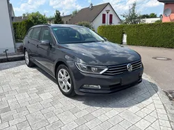 Grau Gebraucht 2016 VW Passat Kombi | 8.900 € (Fairer Preis)