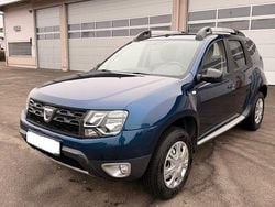 Blau Gebraucht 2017 Dacia Duster Black Shadow SUV | 7.999 € (Superpreis)