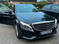 Schwarz Gebraucht 2015 Mercedes C180 Kombi | 13.650 € (Fairer Preis)
