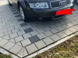 Schwarz Gebraucht 2002 Audi A4 S-Line Limousine | 3.000 € (Etwas zu teuer)