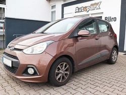 Braun Gebraucht 2017 Hyundai i10 Style Kleinwagen | 8.000 € (Superpreis)