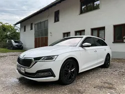 Weiß Gebraucht 2020 Skoda Octavia First Edition Kombi | 17.255 € (Etwas zu teuer)