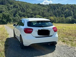 Weiß Gebraucht 2015 Mercedes A180 Style Limousine | 11.590 € (Guter Preis)