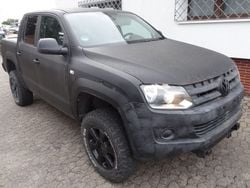 Schwarz Gebraucht 2010 VW Amarok Abholung | 13.066 € (Teuer)