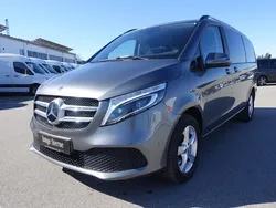 Grau Gebraucht 2022 Mercedes V300 Edition Van / Kleinbus | 53.880 € (Superpreis)