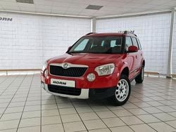 Rot Gebraucht 2013 Skoda Yeti Adventure SUV | 10.990 € (Fairer Preis)