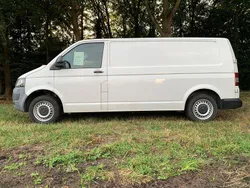 Weiß Gebraucht 2011 VW T5 Van | 10.500 € (Fairer Preis)