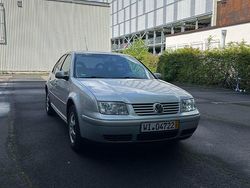 Silber Gebraucht 2000 VW Bora Limousine | 999 € (Guter Preis)