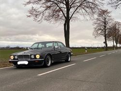 Grau Gebraucht 1986 Jaguar XJ12 Limousine | 25.000 €
