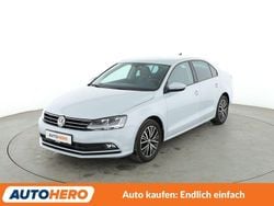 Weiß Gebraucht 2017 VW Jetta Basis Limousine | 11.670 € (Etwas zu teuer)