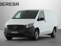 Weiß Gebraucht 2021 Mercedes Vito Van / Kleinbus | 22.180 € (Superpreis)