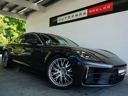 Grau Gebraucht 2024 Porsche Panamera 4 Limousine | 98.880 € (Superpreis)