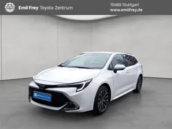 Schneeweiß Neu 2025 Toyota Corolla Kombi | 31.890 €