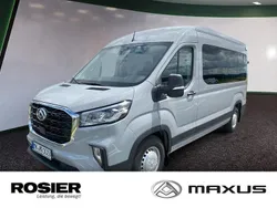 Grau / metal grey Gebraucht 2025 Maxus V90 Van | 50.516 €