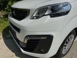 Lack weiss banquise/typ aussen Gebraucht 2021 Peugeot Traveller Business-Line Van / Kleinbus | 27.995 € (Superpreis)