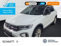 Pure white/schwarz Gebraucht 2024 VW T-Roc Style SUV | 28.499 € (Fairer Preis)