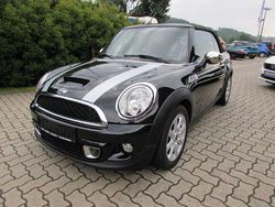Schwarz Gebraucht 2012 Mini Cooper S Cabriolet Pepper Cabrio | 6.290 € (Fairer Preis)