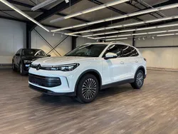 Weiß Gebraucht 2024 VW Tiguan Life SUV | 30.350 € (Superpreis)