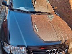 Grau Gebraucht 1997 Audi A3 Ambiente Limousine | 700 € (Guter Preis)