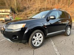 Schwarz Gebraucht 2009 Mitsubishi Outlander SUV | 2.599 €