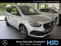 Silber Gebraucht 2025 Mercedes T180 Progressive Van / Kleinbus | 35.790 €