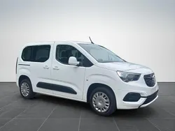 Weiß Gebraucht 2020 Opel Combo Life Edition Van / Kleinbus | 11.590 € (Guter Preis)
