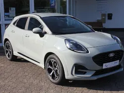 Obsidianschwarz metallic Neu 2025 Ford Puma ST-Line SUV | 24.850 € (Guter Preis)