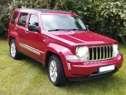 Rot Gebraucht 2008 Jeep Cherokee Limited SUV | 8.500 € (Fairer Preis)