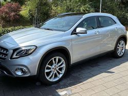 Gebraucht 2018 Mercedes GLA180 Urban SUV | 18.250 € (Fairer Preis)