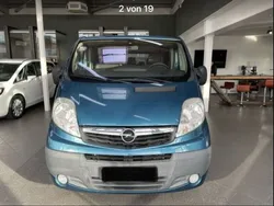 Blau Gebraucht 2011 Opel Vivaro Van | 12.499 € (Etwas zu teuer)