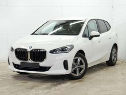 Alpinweiss 2 Gebraucht 2024 BMW 216 Sport Line Van / Kleinbus | 25.890 € (Superpreis)