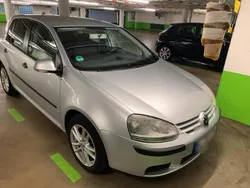 Silber Gebraucht 2007 VW Golf V Trendline Limousine | 2.300 € (Guter Preis)