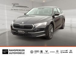 Schwarz (blackmagic perleffekt) Gebraucht 2024 Skoda Octavia Selection Kombi | 31.490 € (Teuer)