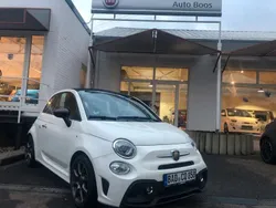 Gelato weiß Gebraucht 2023 Abarth 595C Cabrio | 27.439 € (Fairer Preis)