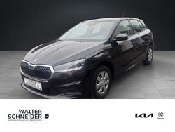 Schwarzmagic perleffekt (metallic) Gebraucht 2024 Skoda Fabia Essence Limousine | 14.950 € (Guter Preis)