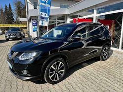 Schwarz (metallic) Gebraucht 2016 Nissan X-Trail 360º SUV | 13.950 € (Fairer Preis)
