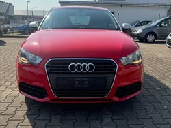 Rot Gebraucht 2011 Audi A1 Attraction Kleinwagen | 6.950 € (Fairer Preis)