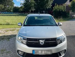 Silber Gebraucht 2018 Dacia Sandero Kleinwagen | 7.500 € (Fairer Preis)