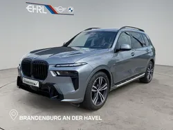 Grau Gebraucht 2024 BMW X7 M Sport SUV | 104.490 € (Guter Preis)