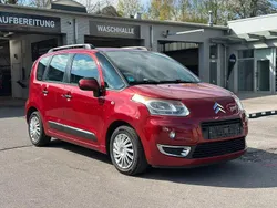 Rot Gebraucht 2010 Citroën C3 Picasso Exclusive Van / Kleinbus | 2.500 € (Guter Preis)