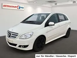 Weiß Gebraucht 2010 Mercedes B200 Van / Kleinbus | 3.499 € (Superpreis)
