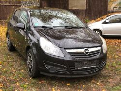 Schwarz Gebraucht 2010 Opel Corsa Edition Limousine | 2.350 € (Etwas zu teuer)