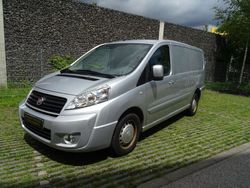 Silber Gebraucht 2016 Fiat Scudo Van / Kleinbus | 9.000 € (Teuer)